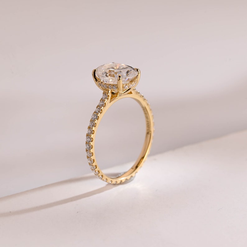Stunning 1.0 - 2.0 CT Oval Moissanite Engagement Ring with Hidden Halo Design 7