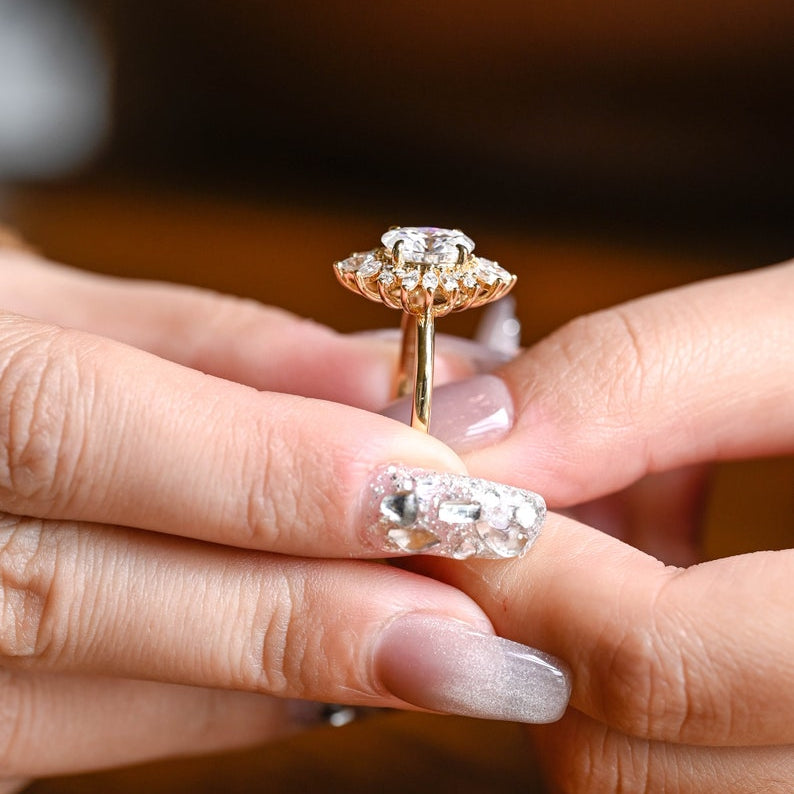 Stunning 1.0 - 2.0 CT Oval Moissanite Engagement Ring with Halo Design 2