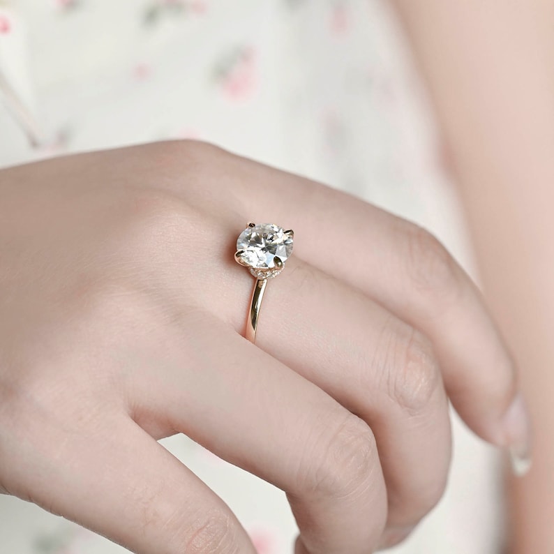 Stunning 2.0 CT Round Moissanite Engagement Ring with Hidden Halo Design 10