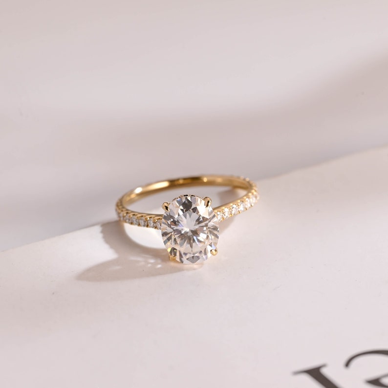 Stunning 1.0 - 2.0 CT Oval Moissanite Engagement Ring with Hidden Halo Design 1