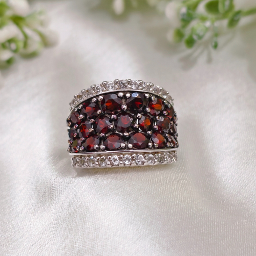 3.0 TCW Round Cut Cluster Style Gemstone Ring