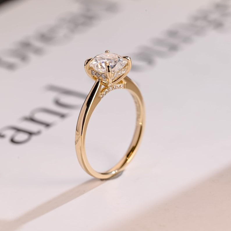 Stunning 1.0 - 2.0 CT Round Moissanite Engagement Ring with Hidden Halo Design 9