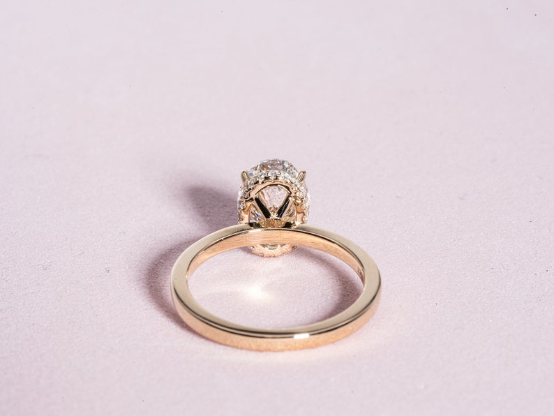 Stunning 1.73 CT Oval Cut Moissanite Engagement Ring with Hidden Halo & Pave Design 3