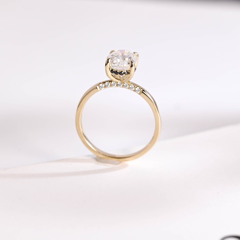 Stunning 1.0 - 2.0 CT Oval Moissanite Engagement Ring with Hidden Halo Design 7