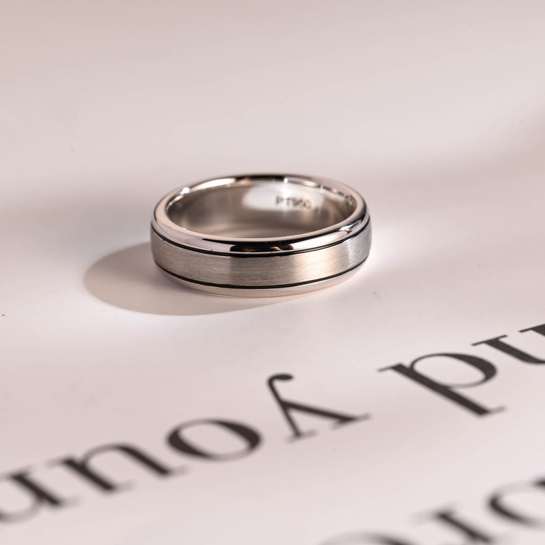 Delicate Men's Wedding Band Satin Finished in Solid Gold 2