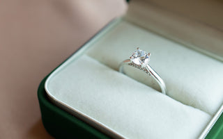 Why Moissanite Engagement Rings Make the Ultimate Christmas Gift