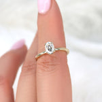 Stunning 0.90 CT Oval Moissanite Engagement Ring With Solitaire Design 8
