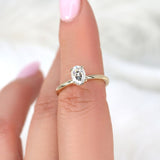 Stunning 0.90 CT Oval Moissanite Engagement Ring With Solitaire Design 8
