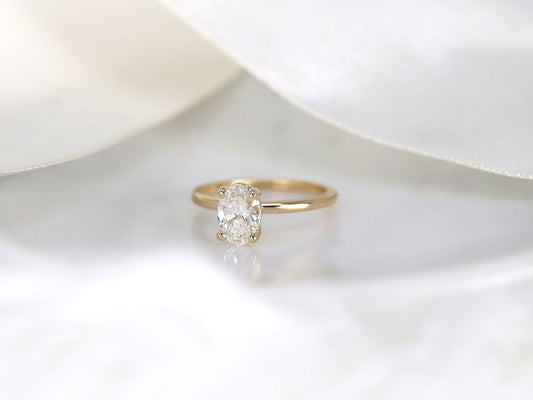 Stunning 1.01 CT Oval Moissanite Engagement Ring with Solitaire Design 2