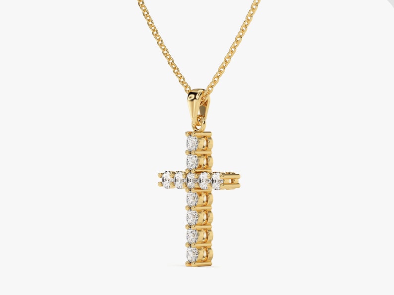 0.30 TCW Round Moissanite Diamond Cross Pendant Necklace in Solid Gold 2