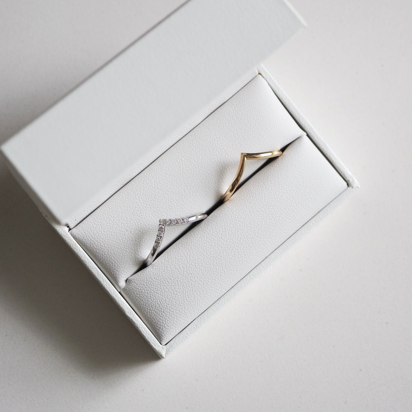 Stunning V Shaped Metal Wedding Bands 1