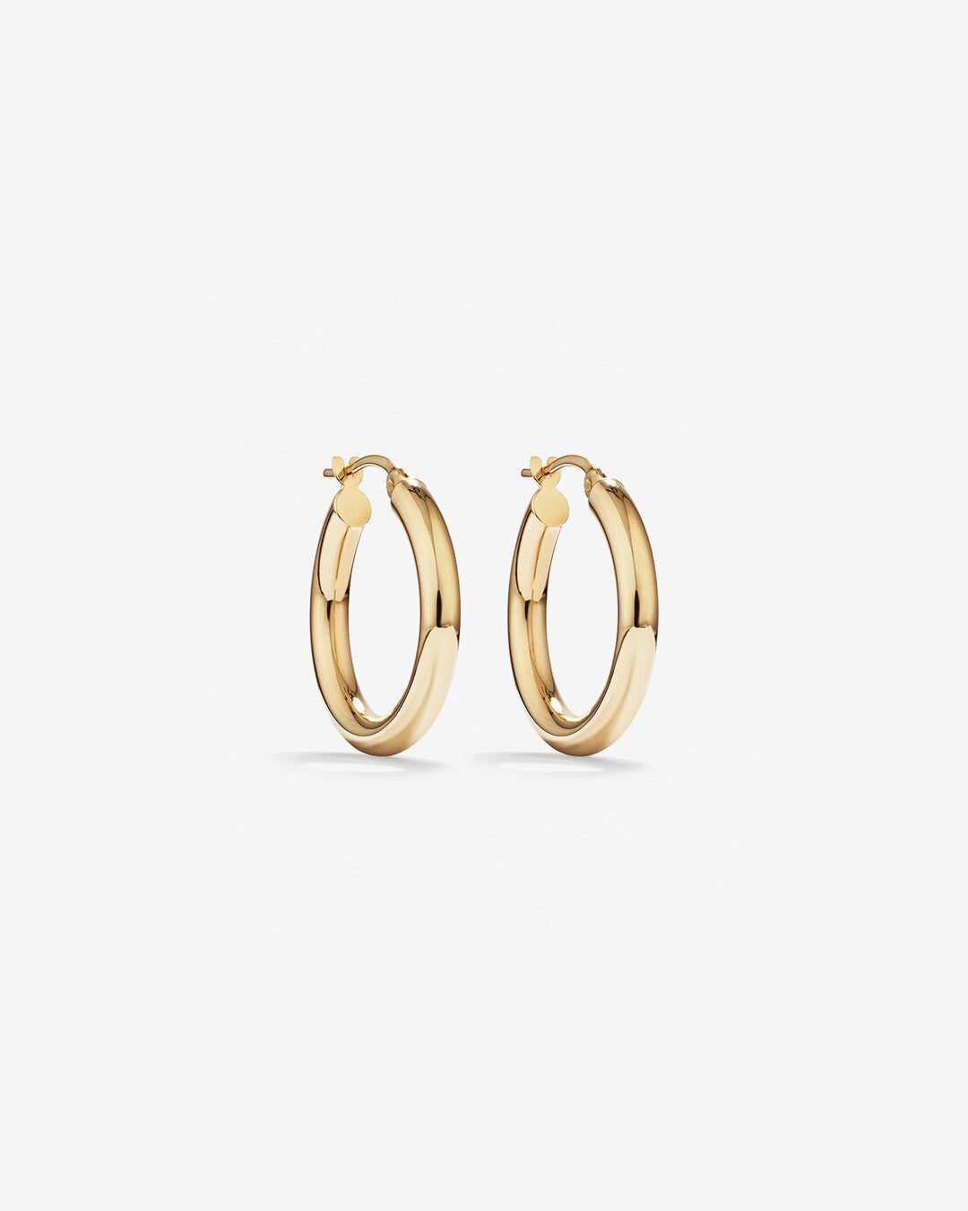 Round Cut Cubic Zirconia in 925 Sterling Silver Earrings 1