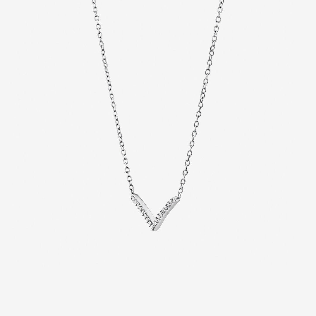 Round Cut Cubic Zirconia in 925 Sterling Silver Necklace 2