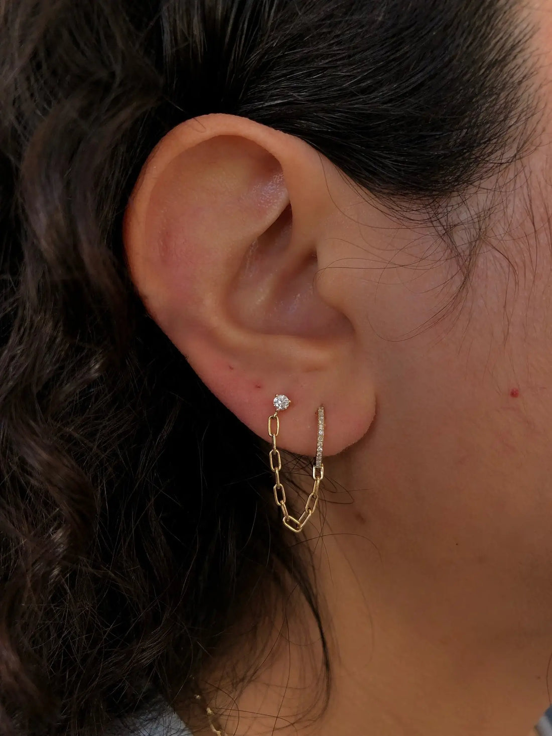0.30 TCW Round Cut Moissanite Chained Earrings in Gold 3