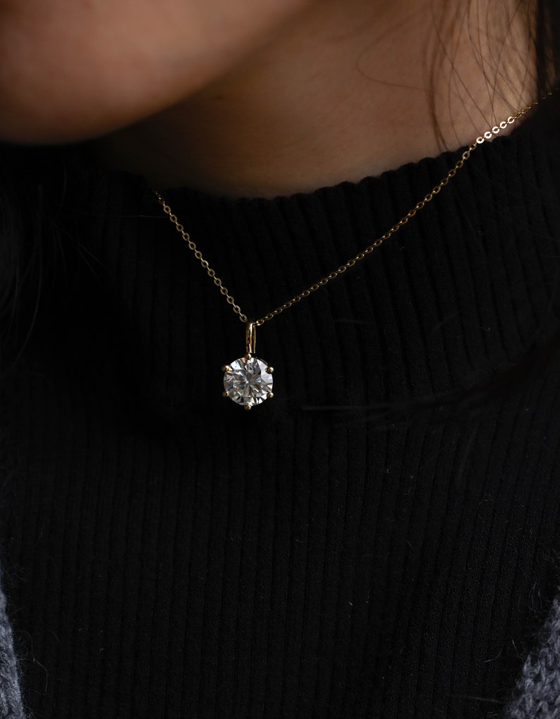 1.0 CT Round Cut Moissanite Diamond Solitaire Pendant Necklace in Solid Gold 6