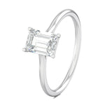 Stunning 0.5 CT Emerald Moissanite Engagement Ring With Solitaire Design 2