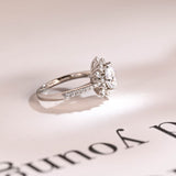 Stunning 0.5 - 1.5 CT Round Moissanite Engagement Ring with Cluster Design 9