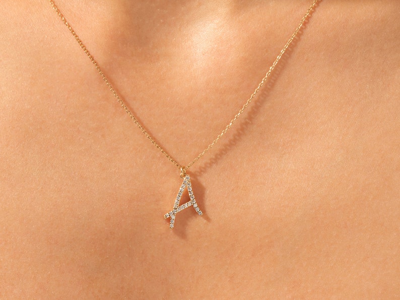 0.30 CT Round Moissanite Diamond Letter Pendant Necklace in Solid Gold 4