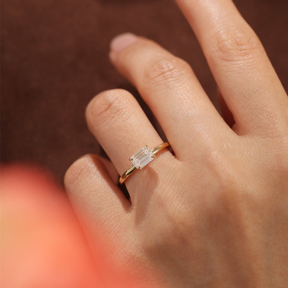 Stunning 1.0 CT East-West Emerald Cut Moissanite Engagement Ring with Solitaire Design 8