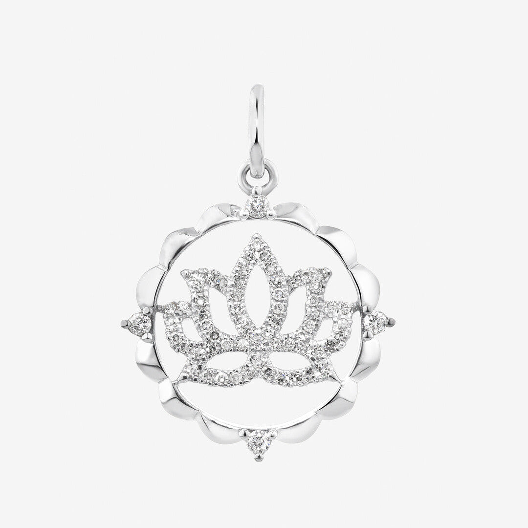 Round Cut Cubic Zirconia in 925 Sterling Silver Necklace 1