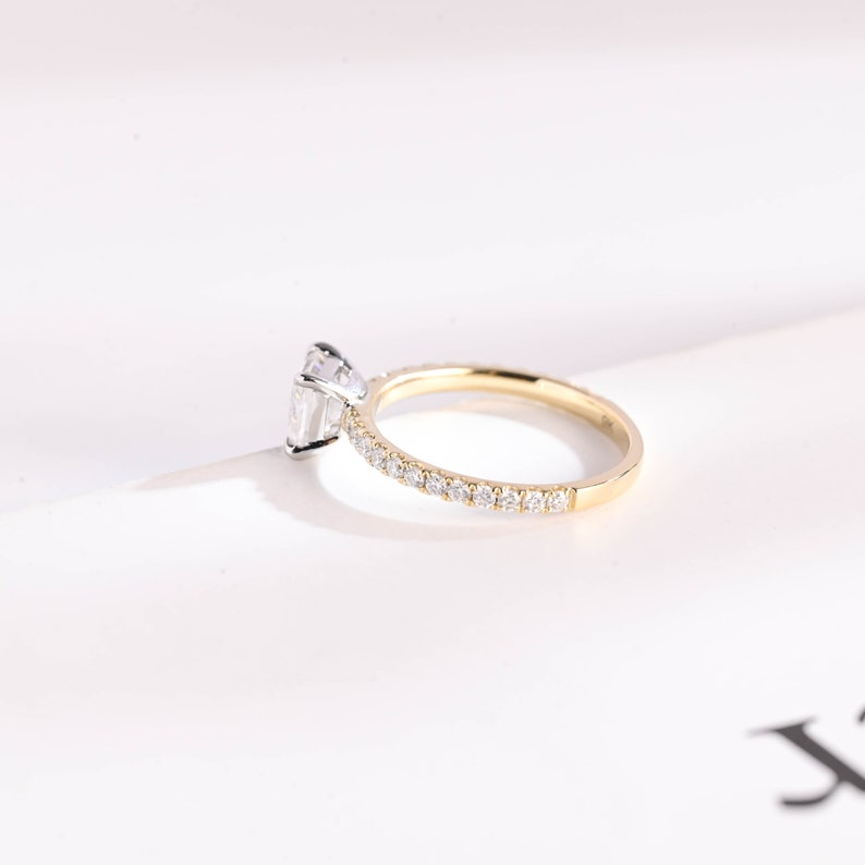 Stunning 0.5 - 1.5 CT Princess Moissanite Engagement Ring with Pave Design 10