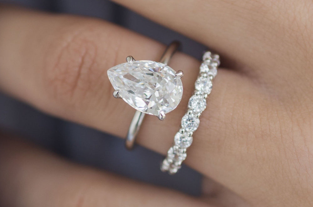 Pear Cut Cubic Zirconia in 925 Sterling Silver Ring 2
