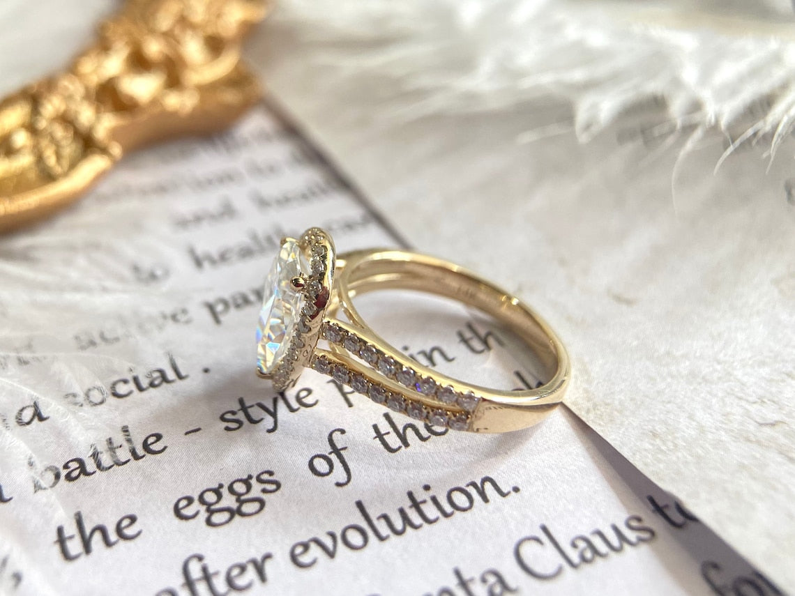 Stunning 3.0 CT Pear Moissanite Engagement Ring with Halo & Pave Design 3