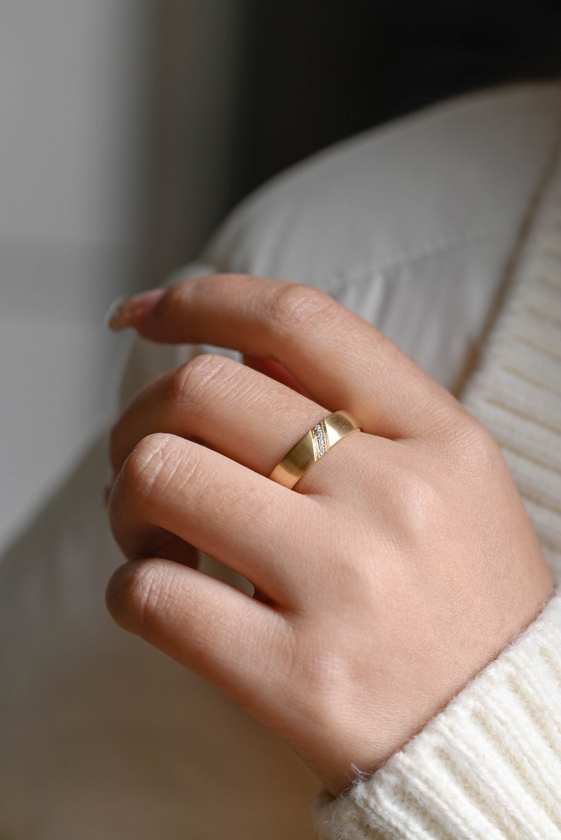 Delicate Moissanite Band with 0.05 TCW Round Cut Stones in Solid Gold 4