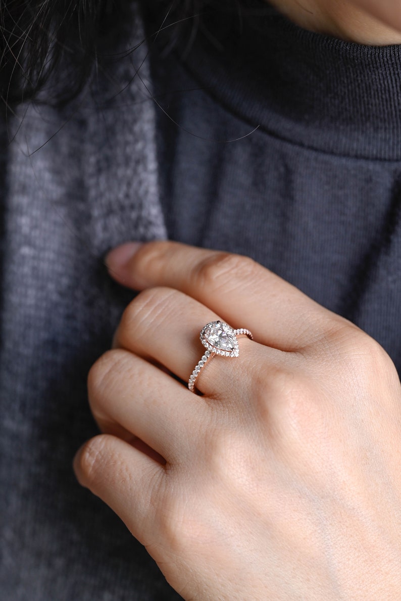 Stunning 1.0 - 2.0 CT Pear Moissanite Engagement Ring with Pave & Halo Design 4