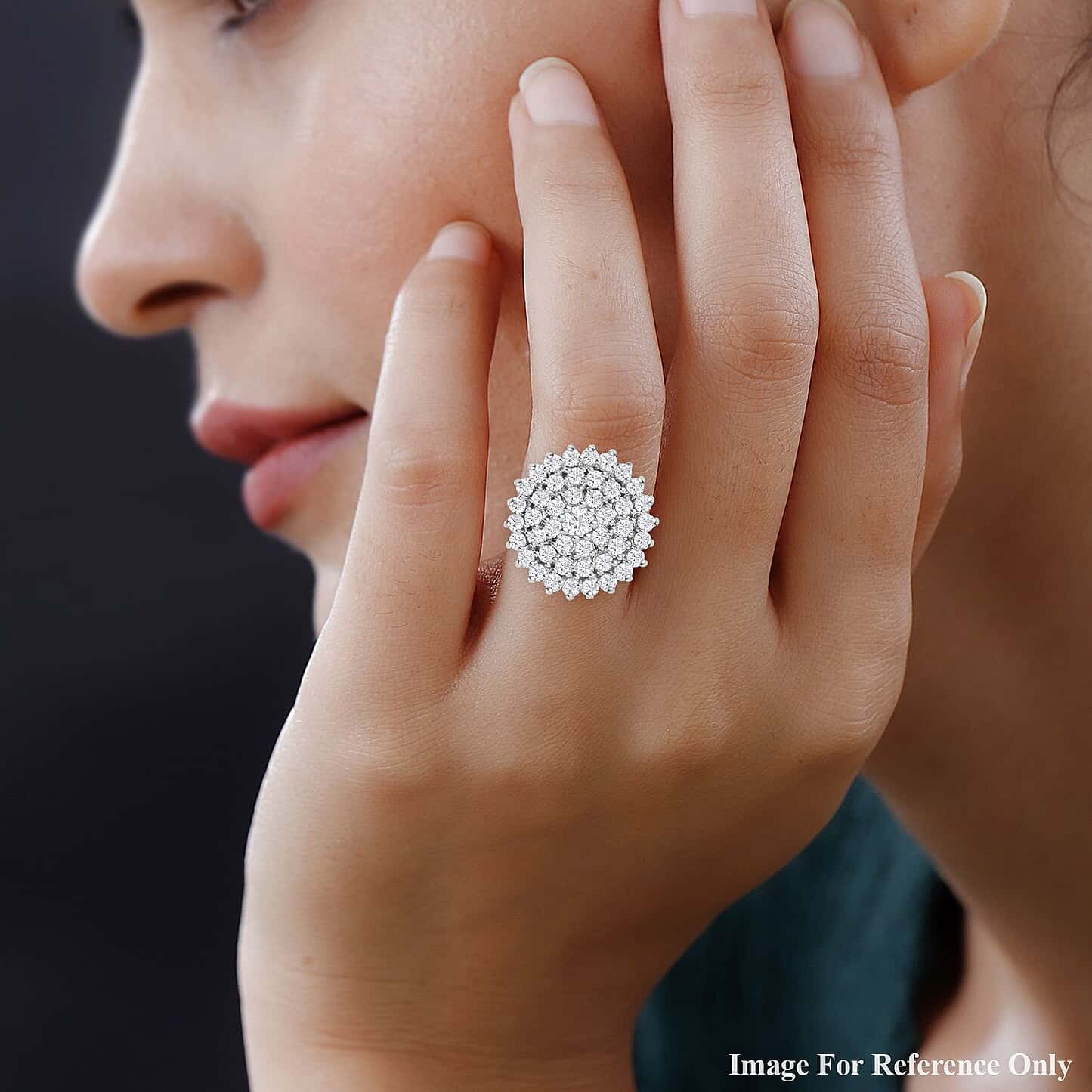 Round Cut Halo Style Cubic Zirconia in 925 Sterling Silver Ring 3