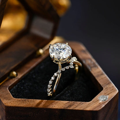 3.0 CT Round Shaped Moissanite Engagement Ring With V-shaped Pave Accents 7