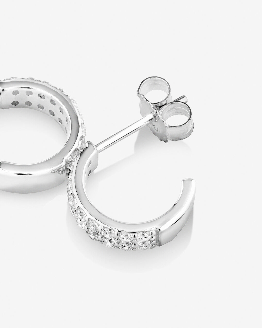 Round Cut Cubic Zirconia in 925 Sterling Silver Earrings 4