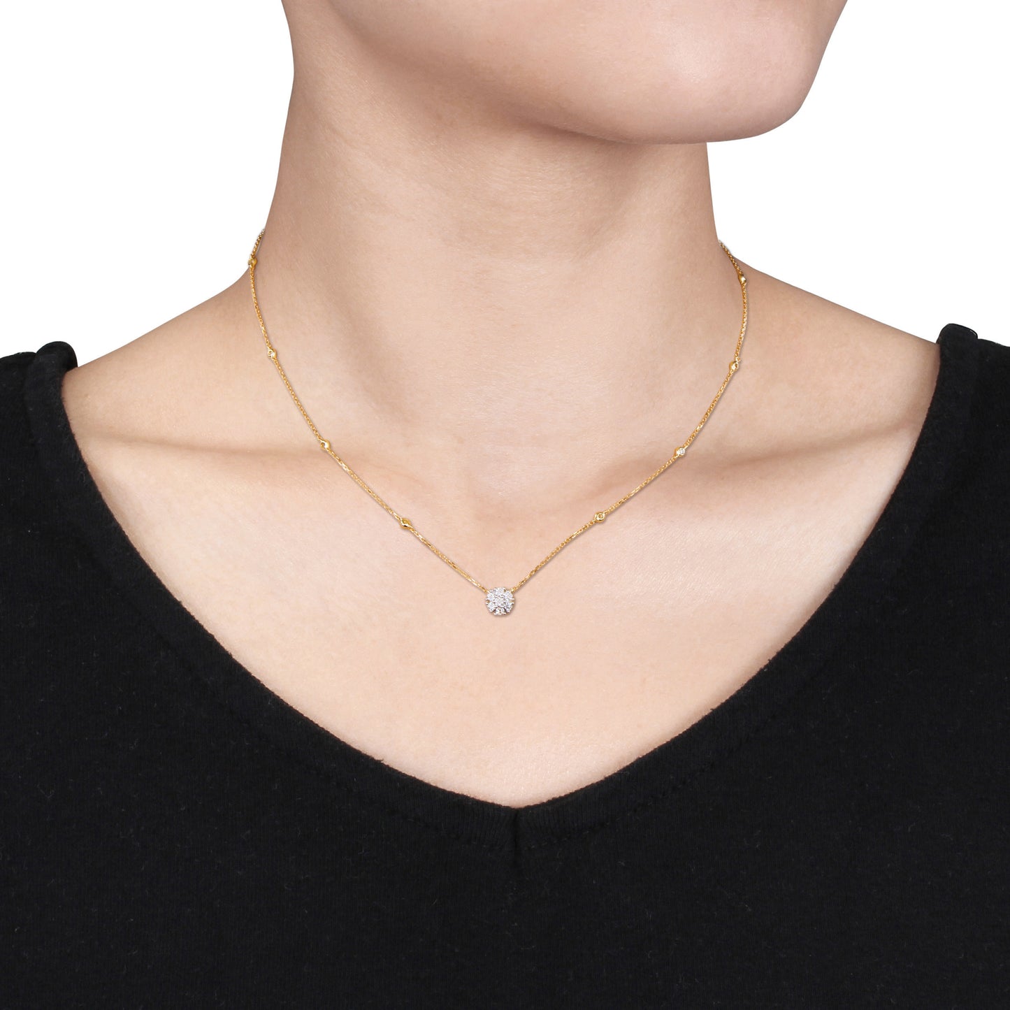 Round Cut Cubic Zirconia in 925 Sterling Silver Necklace 6