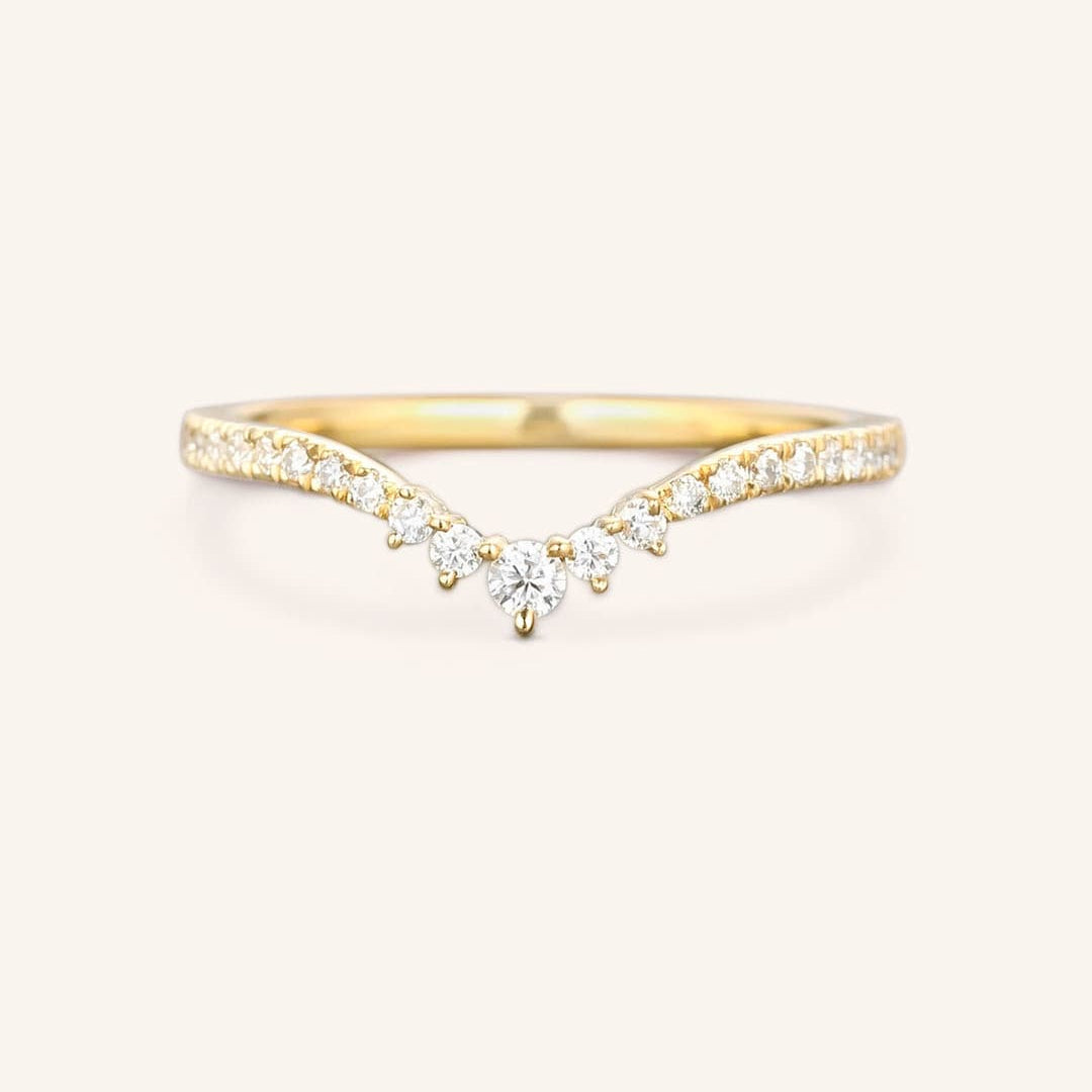 Stunning 0.2 TCW Round Moissanite Stones Curved Wedding Bands 1