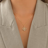 Round Cut Cubic Zirconia in 925 Sterling Silver Necklace 2