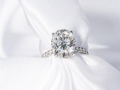 Stunning 4.0 CT Oval Cut Moissanite Engagement Ring with Hidden Halo & Pave Design 5