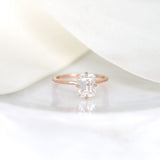 Stunning 1.75 CT Emerald Moissanite Engagement Ring with Solitaire Design 4