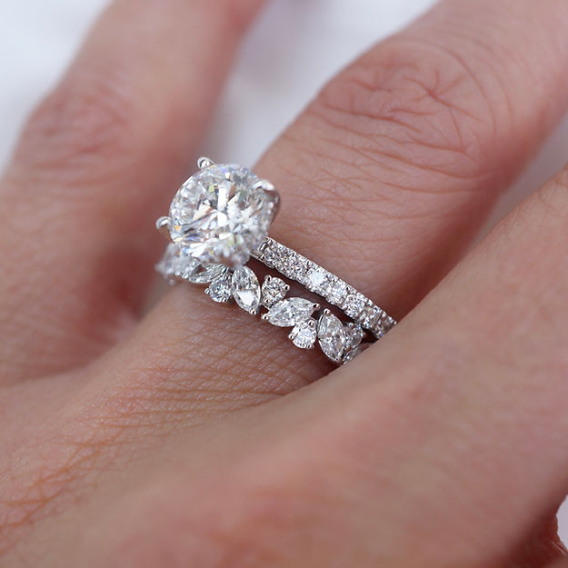 Stunning 0.4 TCW Marquise & Round Moissanite Stones in Half Eternity Wedding Band 2