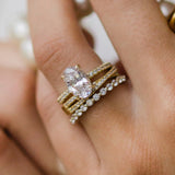 Oval Cut Solitaire Style Cubic Zirconia in 925 Sterling Silver Ring 5