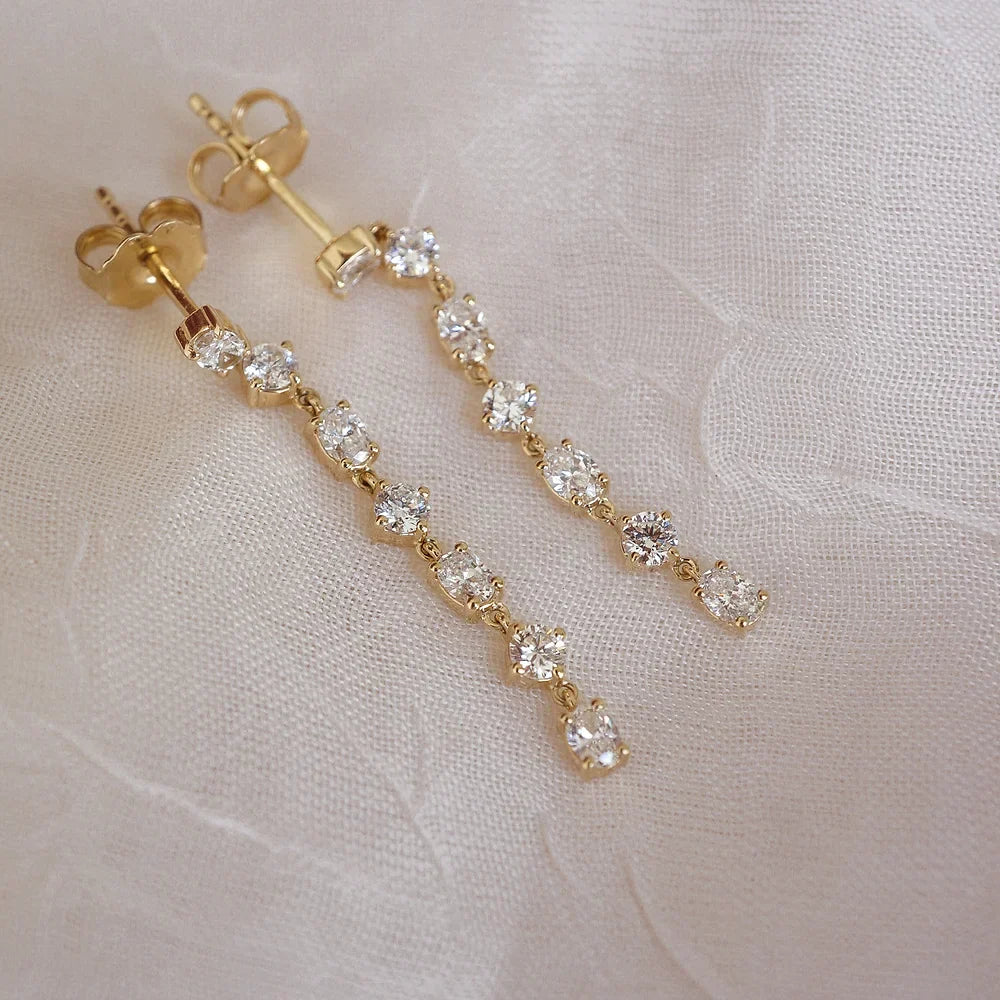 0.50 TCW Round & Oval Cut Moissanite Drop Earrings in Gold 3
