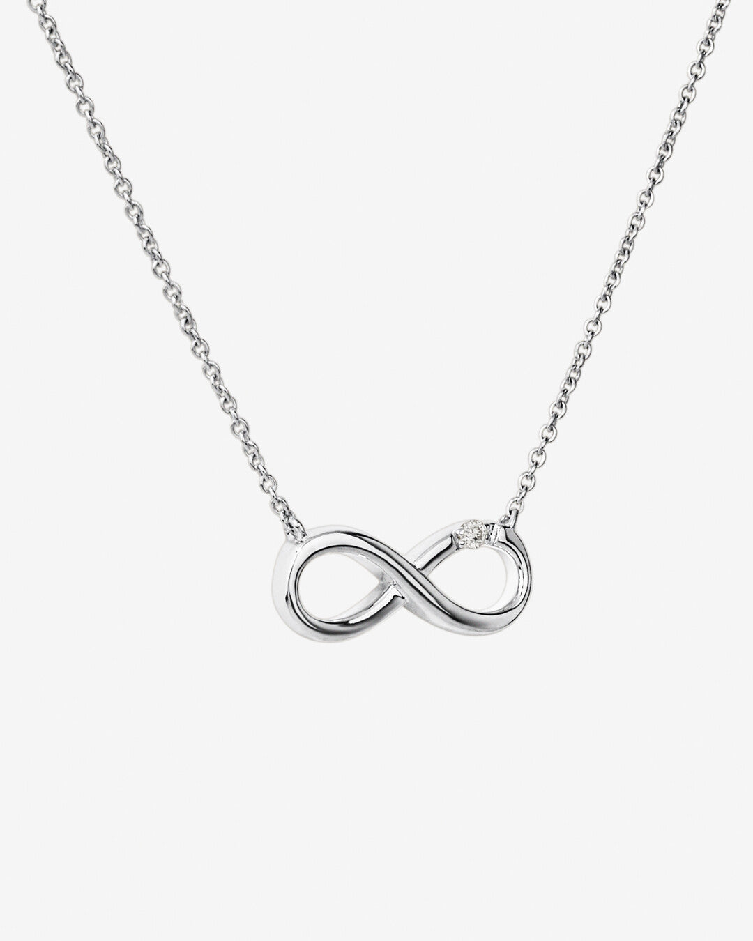Round Cut Cubic Zirconia in 925 Sterling Silver Necklace 4