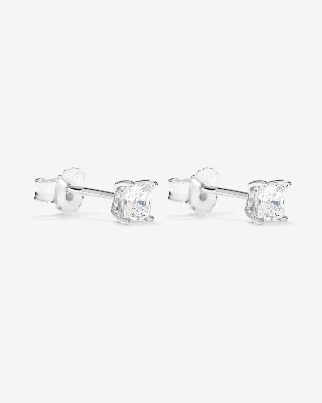 Round Cut Cubic Zirconia in 925 Sterling Silver Earrings 3