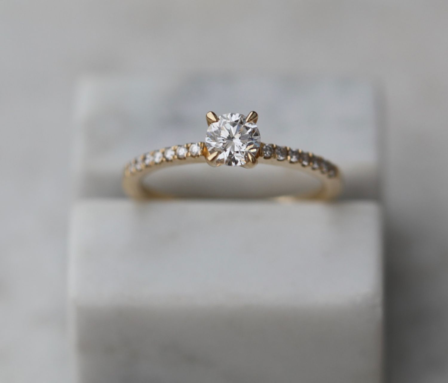 0.50 CT Round Cut Pave CVD F/VVS1 Diamond Engagement Ring 1