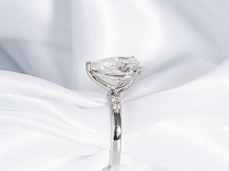 Stunning 3.0 CT Pear Cut Moissanite Engagement Ring with Pave Design 5
