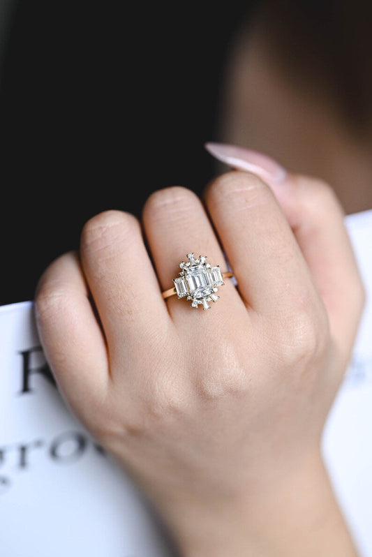 Stunning 1.0 - 2.0 CT Emerald Moissanite Engagement Ring With Cluster Design 2