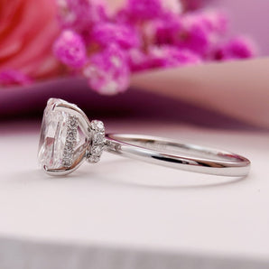 Stunning 2.0 CT Cushion Moissanite Engagement Ring with Solitaire Design