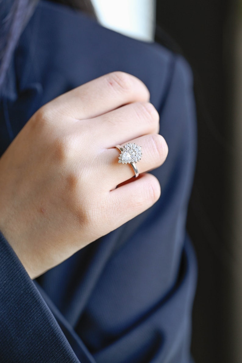 Stunning 1.0 - 2.0 CT Pear Moissanite Engagement Ring with Cluster Design 6