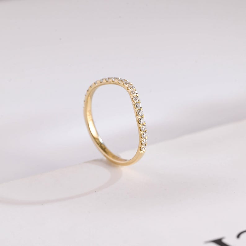 Stunning 0.3 TCW Round Moissanite Stones Half Eternity Wedding Band 7