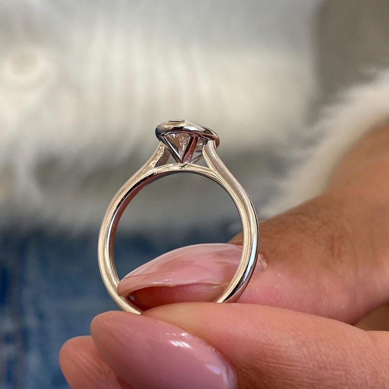 Stunning 1.0 CT Oval Moissanite Engagement Ring in Bezel Design 3