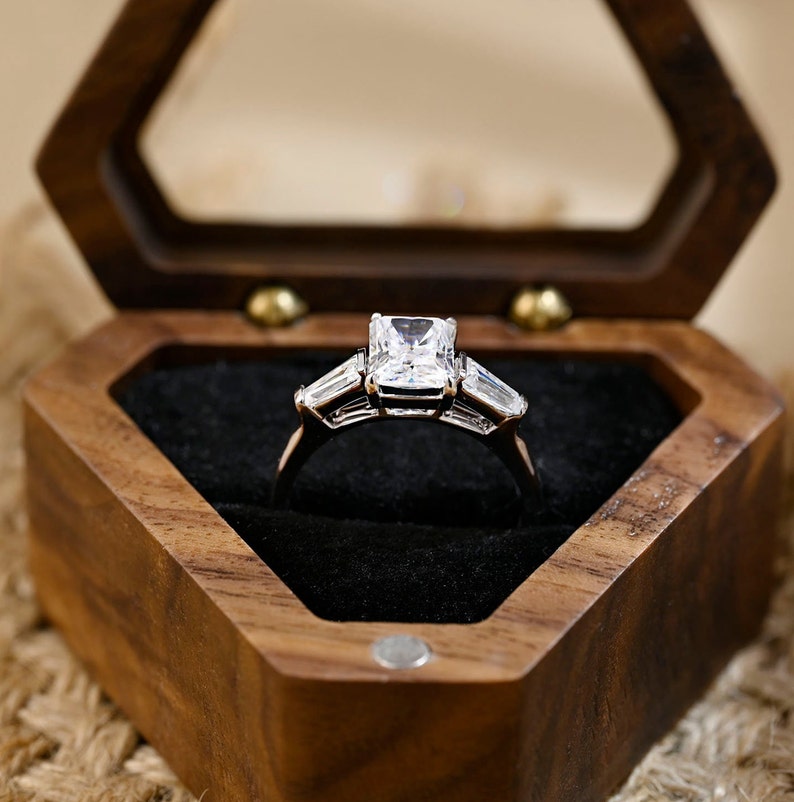 3.0 CT Radiant Shaped Moissanite Engagement Ring With Three Stone Style 8